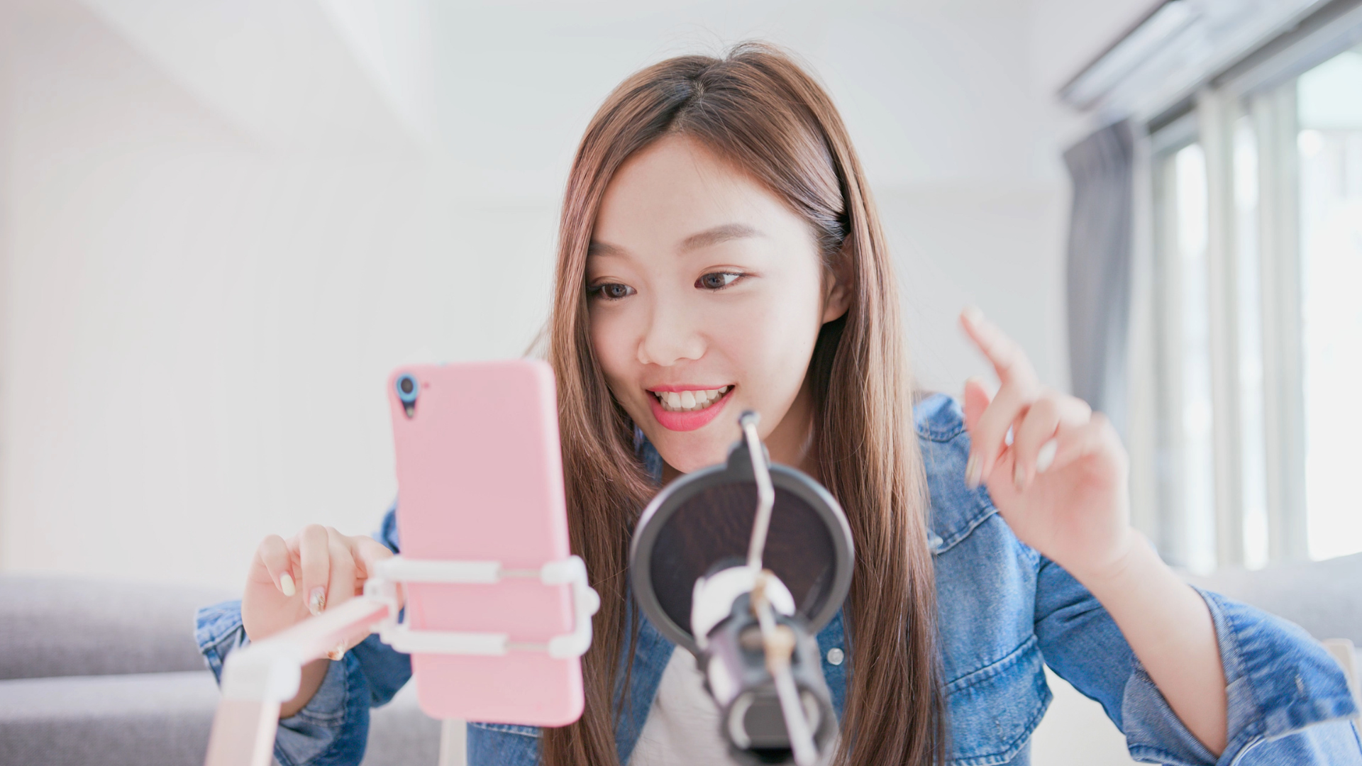 Memahami Peran Agen Live Chat dalam Meningkatkan Layanan Pelanggan Anda