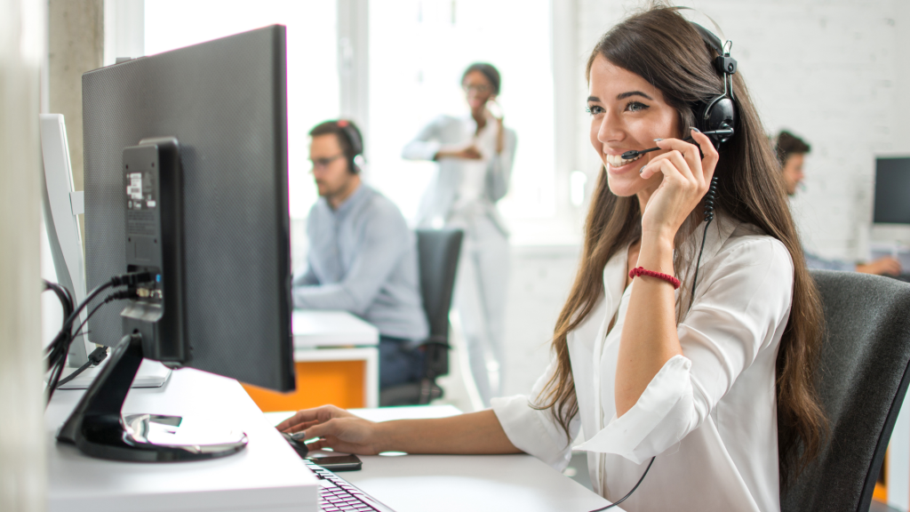 Mengenal Lebih Dekat Tugas Customer Service Representative